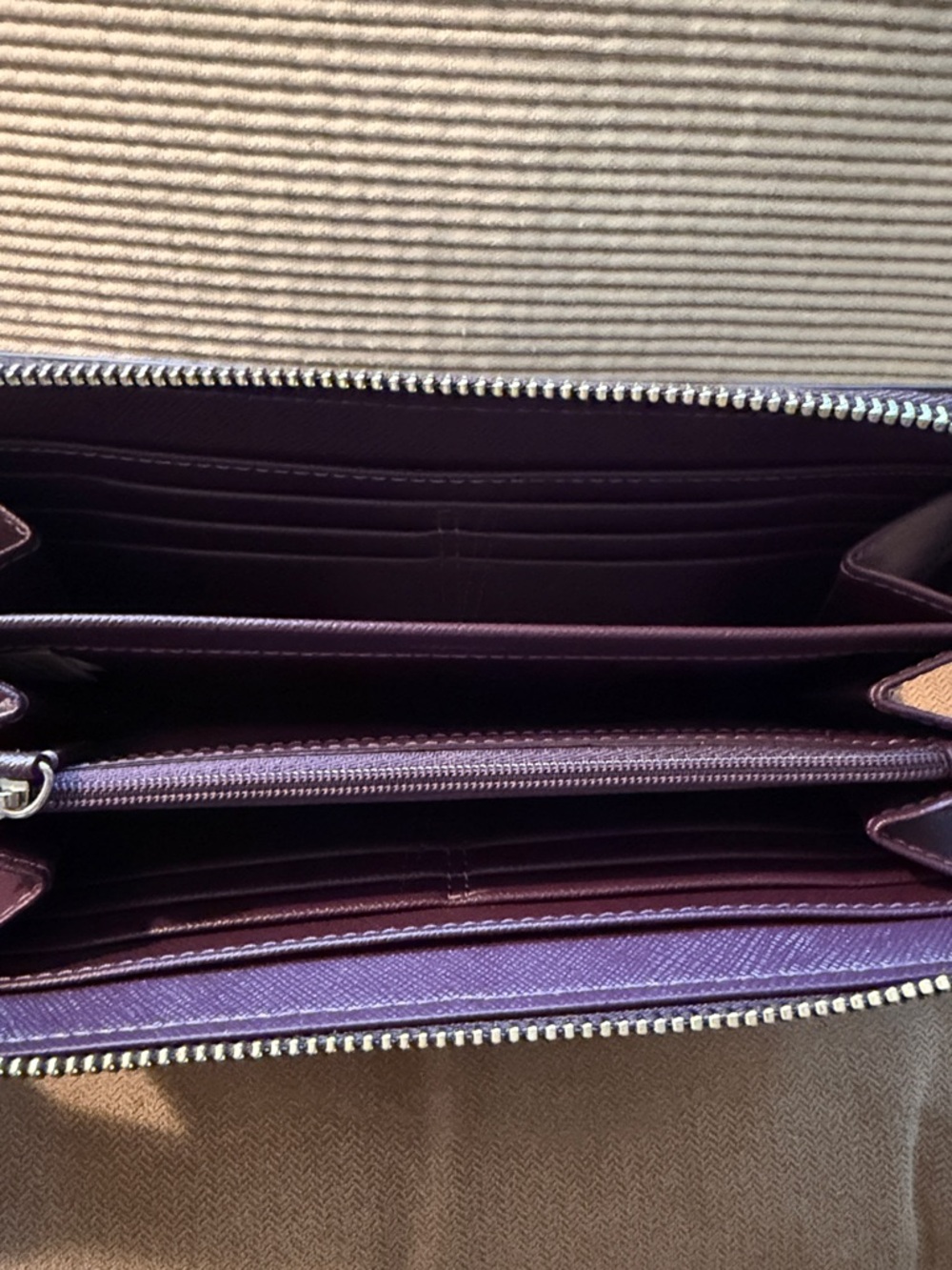 Coach Zip-Around Leather Wallet in Deep Plum - Picture 2 of 3